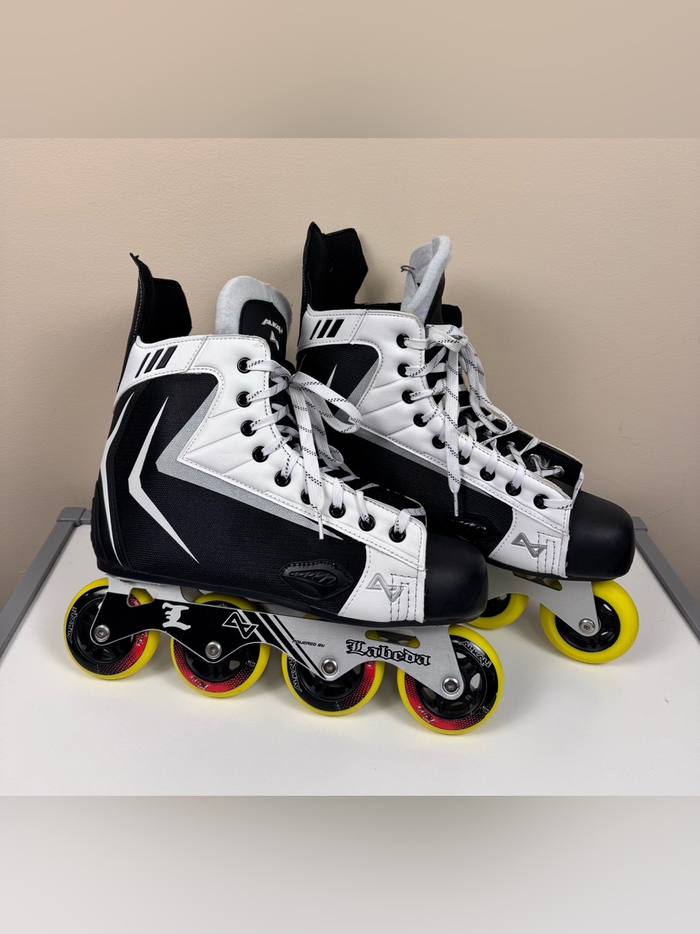 Alkali RPD Lite R Inline Hockey Skates